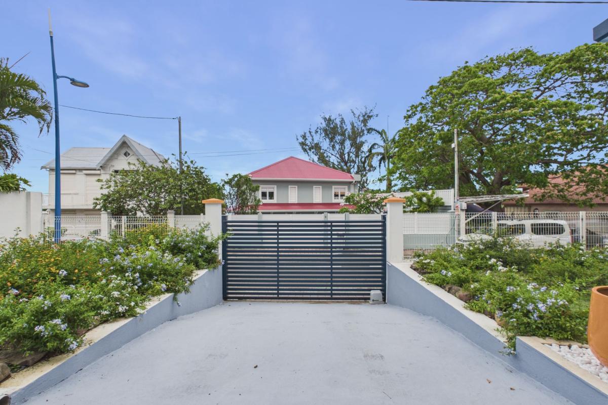 Location villa tout à pied 8 couchages Martinique - portail sécurisé